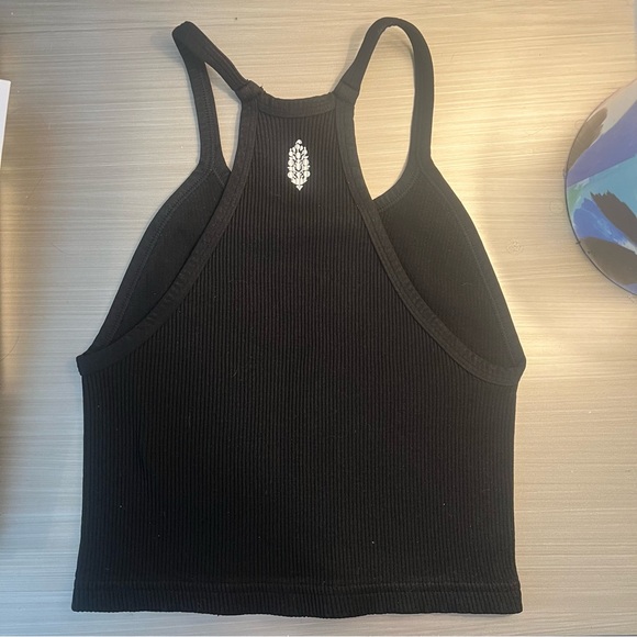 NWOT Free People Movement Happiness Runs Crop in Black, Size XS/S - Picture 10 of 13